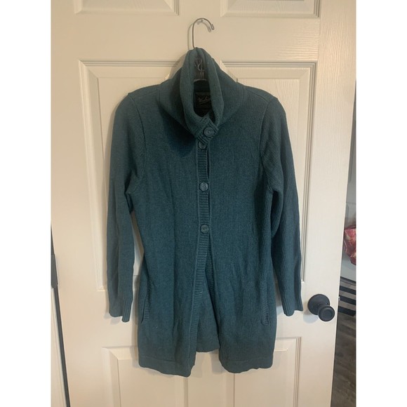 Woolrich Green Cardigan Sweater Womens Petite Medium Unique 3 Button Closure. - Picture 5 of 13